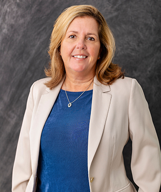 Christi-TOllinger-Headshot