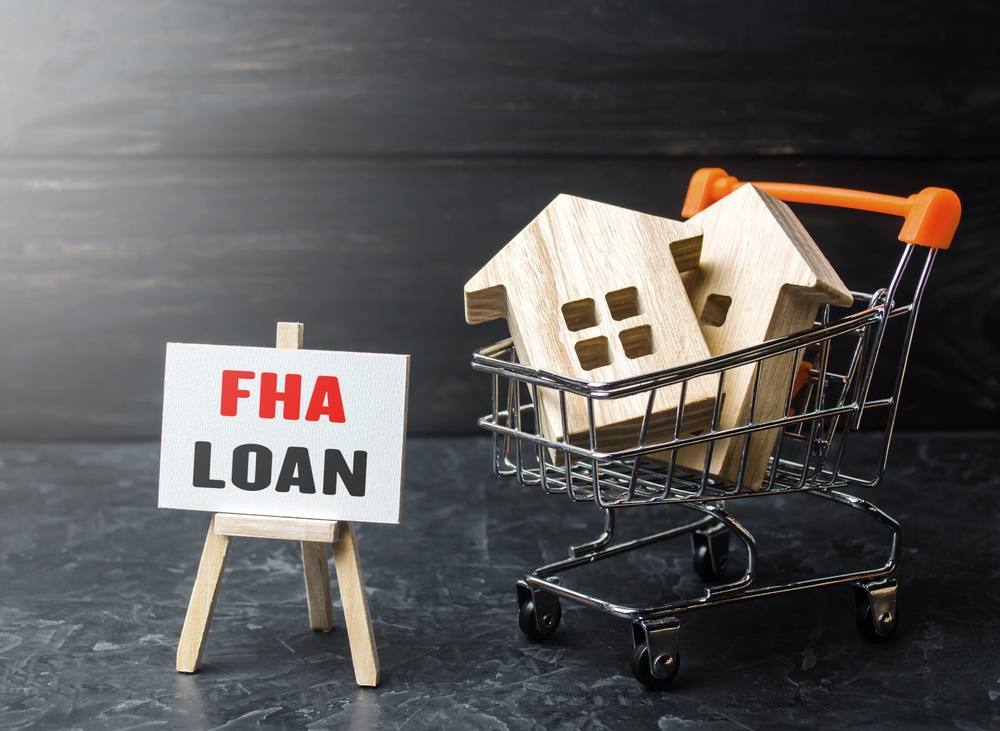 shutterstock_2154903371 FHA Loans