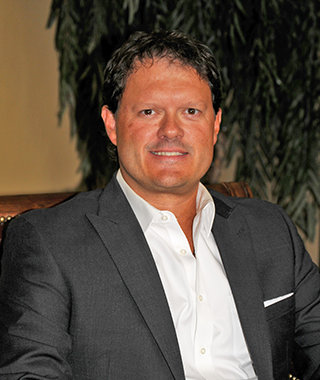 ChrisBarnes_Hero-34-Template-A-Loan-Officer_Staff-Headshot_-320x380