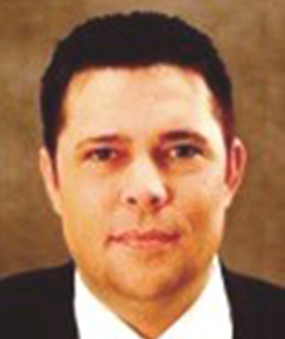 PaulAtencio_Hero-34-Template-A-Loan-Officer_Staff-Headshot_-320x380