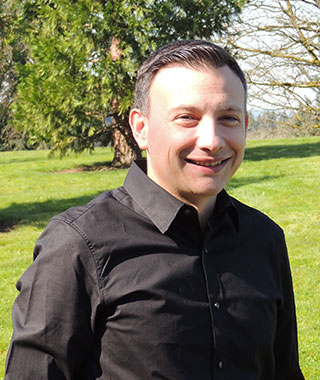 ivan-atanassov-headshot