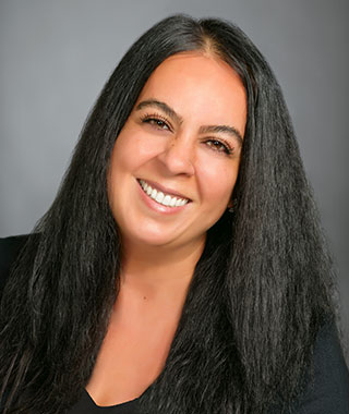 Zari-Mootz